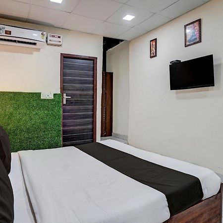 פארידבד Hotel O Blackberry מראה חיצוני תמונה