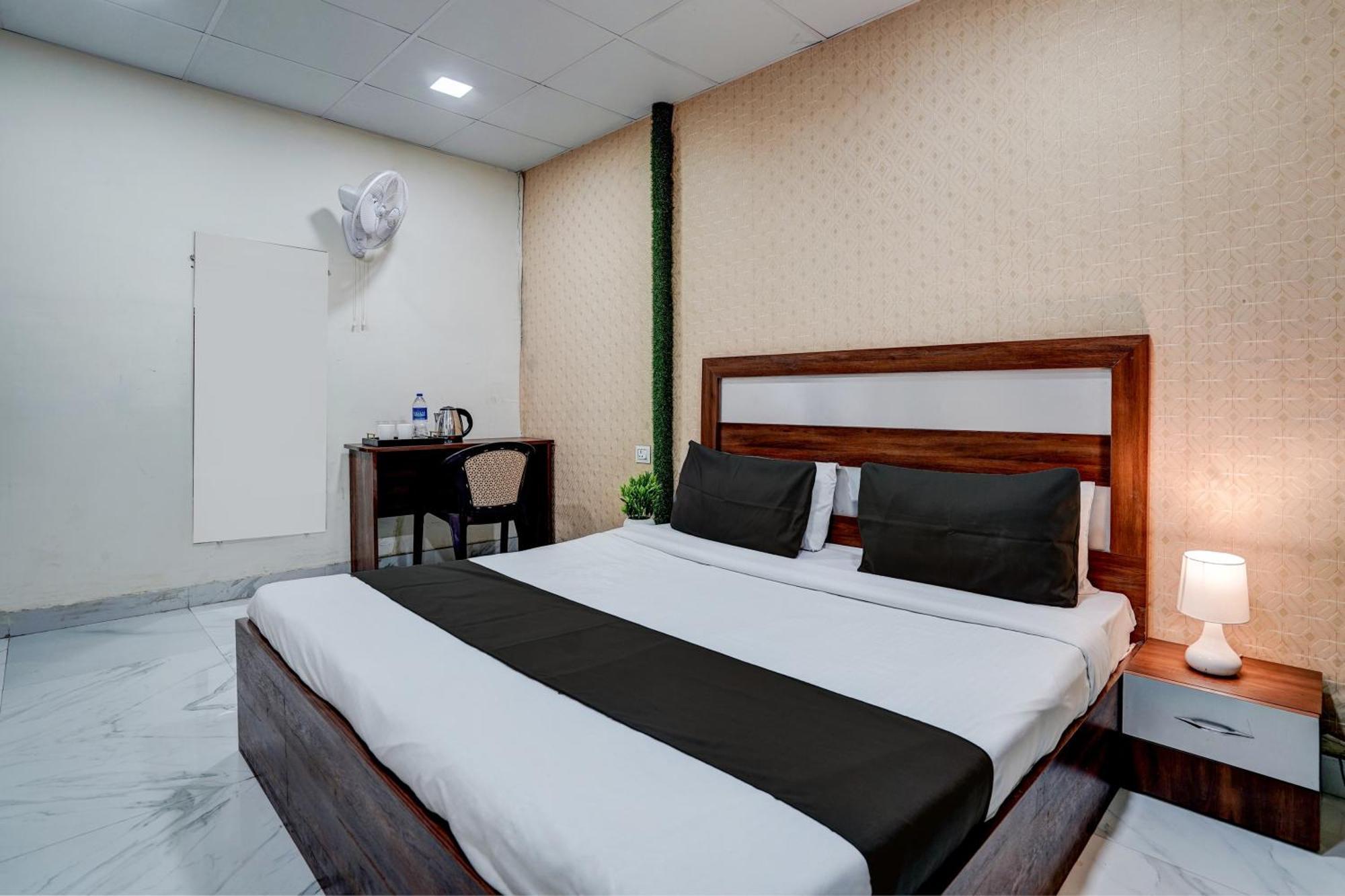 פארידבד Hotel O Blackberry מראה חיצוני תמונה